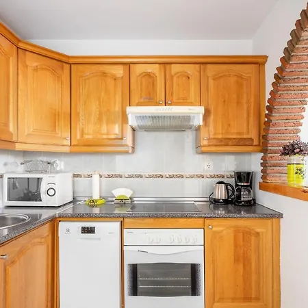 Cosy Gem In Pueblo El Jardin By Costarentals - Ref 136 Apartment